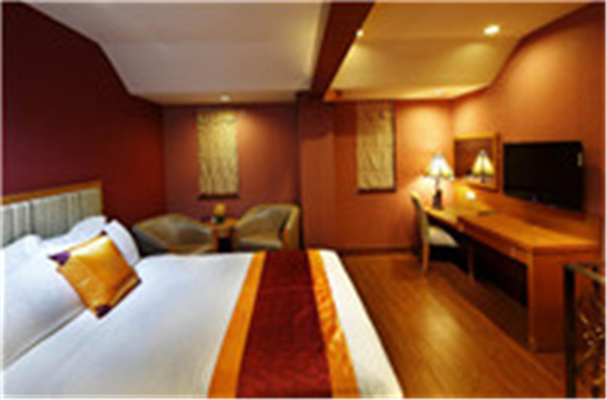 Royal Garden Hotel Guangzhou Exterior foto